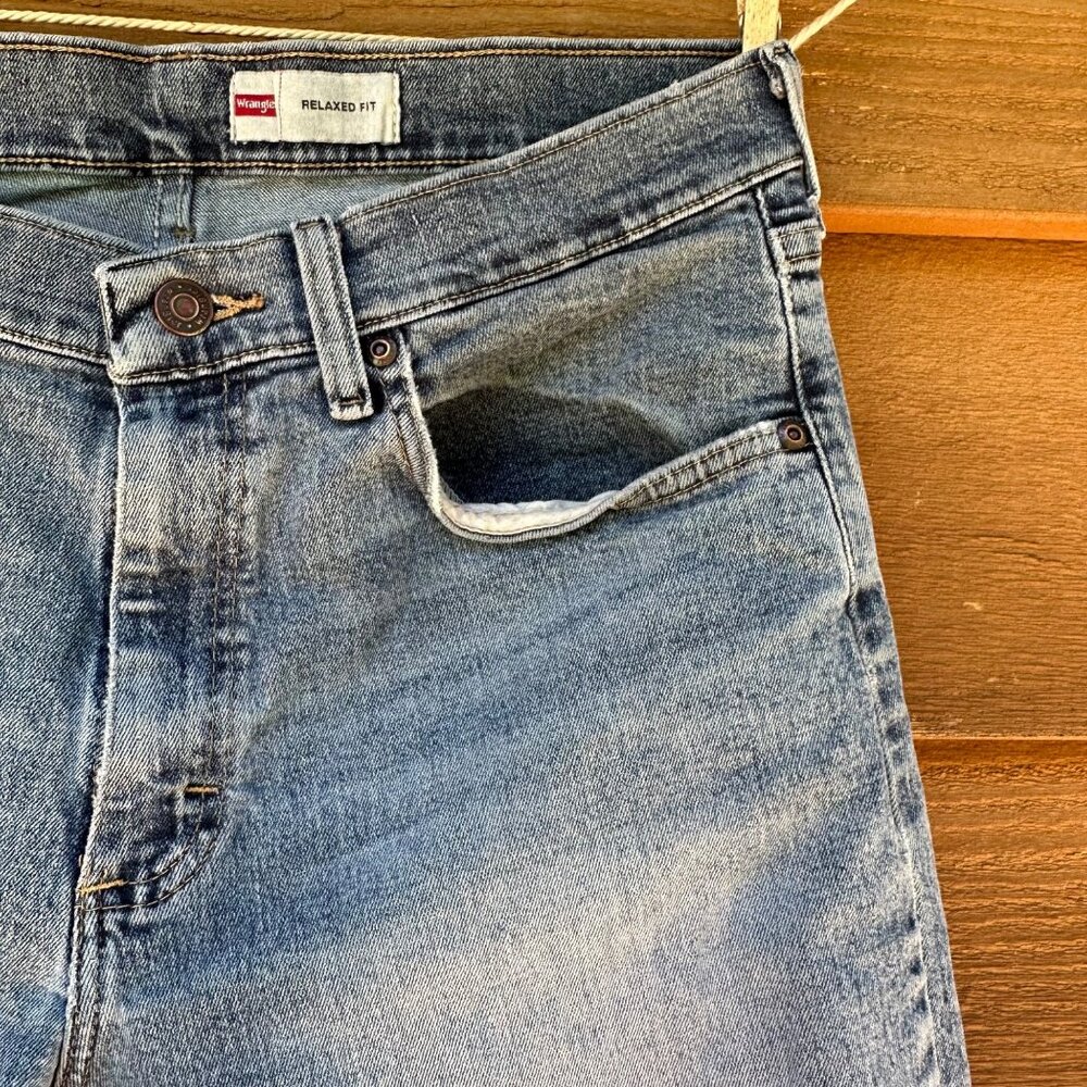 Wrangler Men’s Relaxed Fit Y2K Vintage Medium Blue Jeans Size 32 - Picture 5 of 13